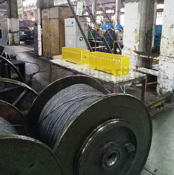 鋼絲繩加熱改造現(xiàn)場3