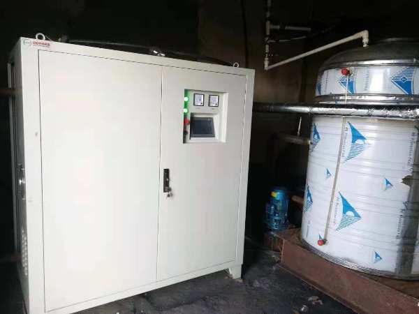 雞舍供暖設(shè)備用哪種好？