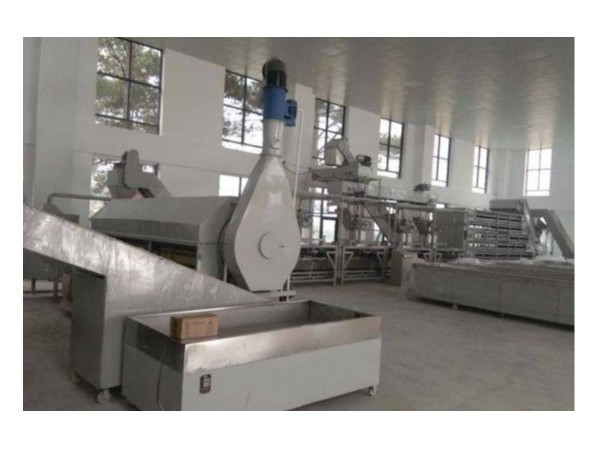 全國(guó)每年產(chǎn)量高達(dá)300多萬(wàn)噸茶葉？難道都是手工炒出來(lái)的嗎？