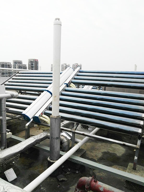 太陽(yáng)能輔熱工程2